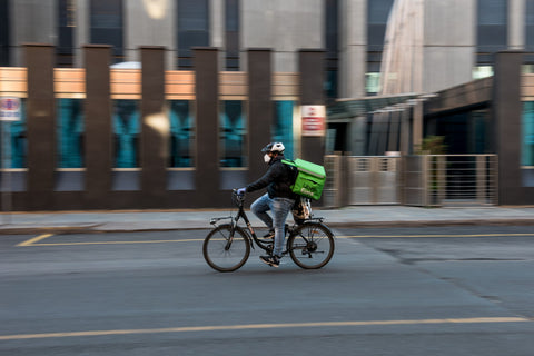 Uber-eats-rider-bike-covid19-coronavirus-Turim-1613609-pxhere.com