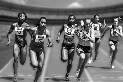 black-and-white-sport-run-monochrome-stadium-competition-752204-pxhere.com