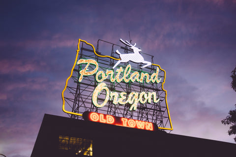 light-advertising-sign-neon-poster-oregon