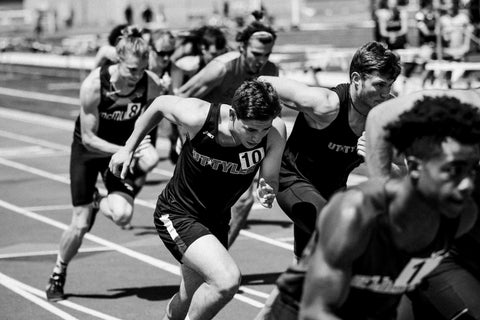 man-black-and-white-structure-track-sport-run-47124-pxhere.com